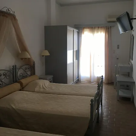 Avra Hotel